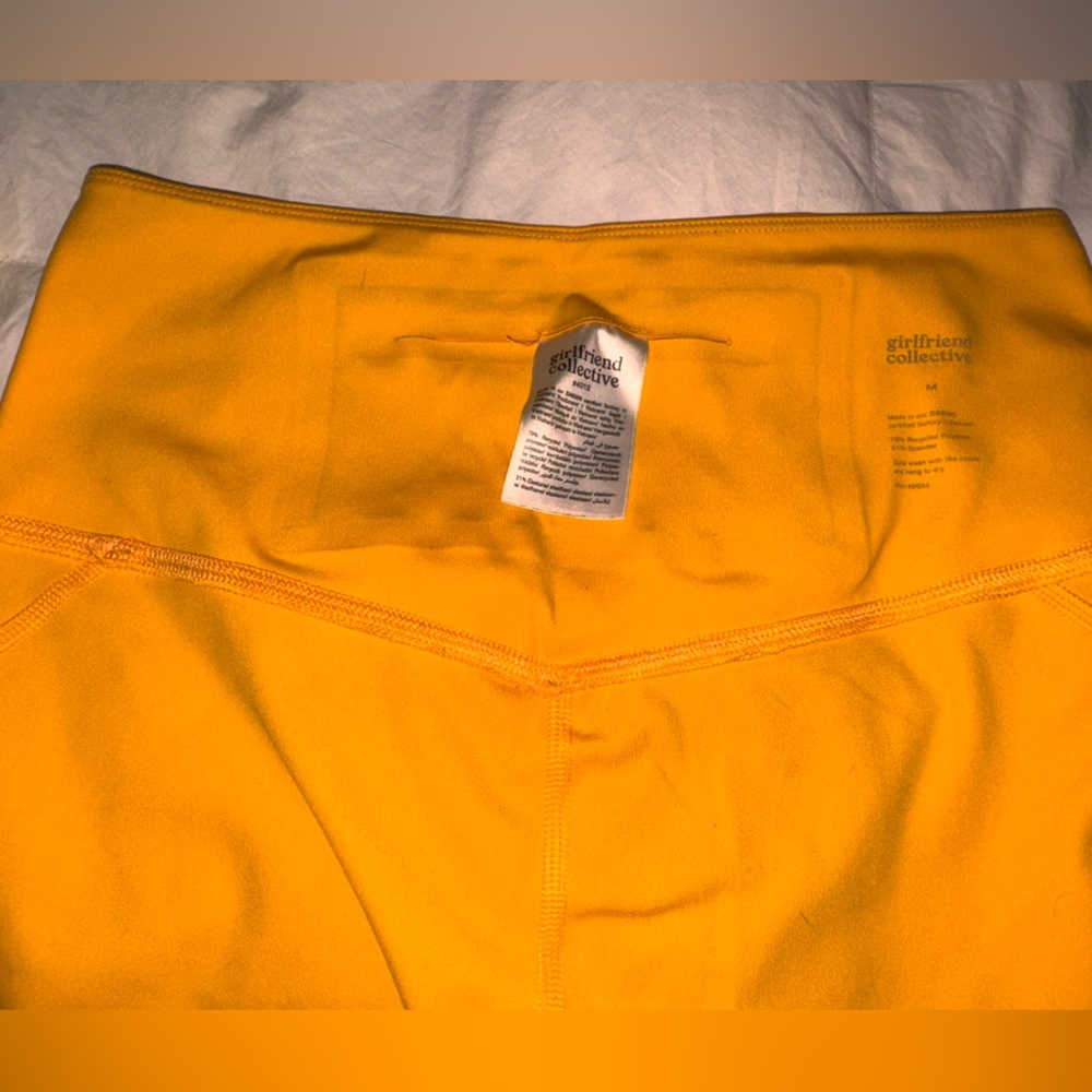 💛Girlfriend Collective Merigold Yellow High-Rise Cropped Leggings - Picture 2 of 8